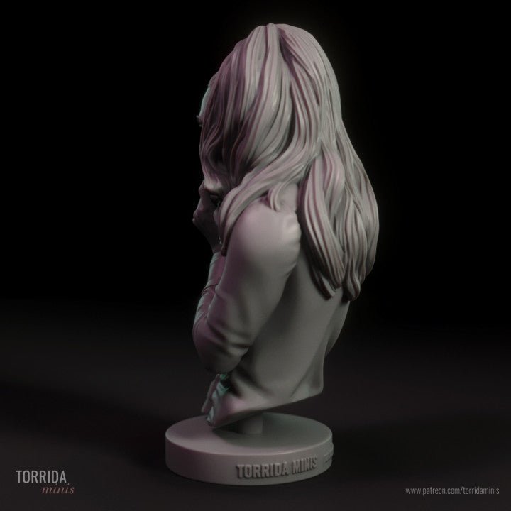 Female Bust 4 - Torrida Minis - Dark Forge Arts