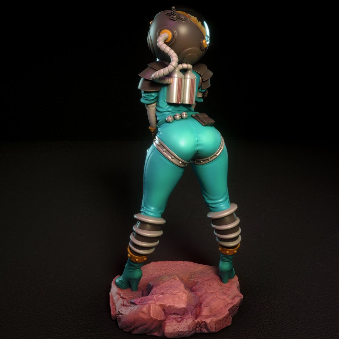 Janet - Torrida Minis - Dark Forge Arts