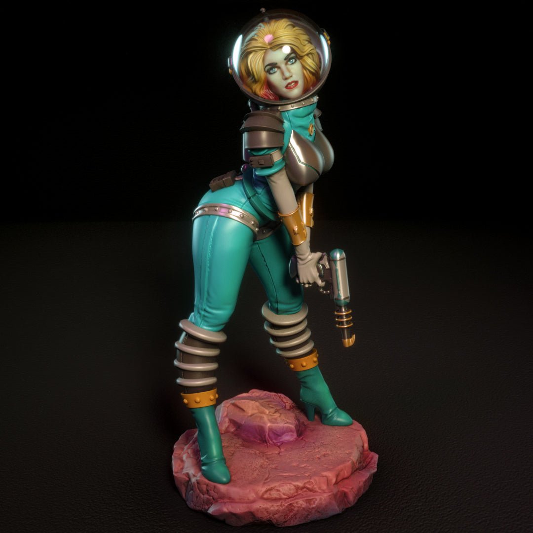 Janet - Torrida Minis - Dark Forge Arts