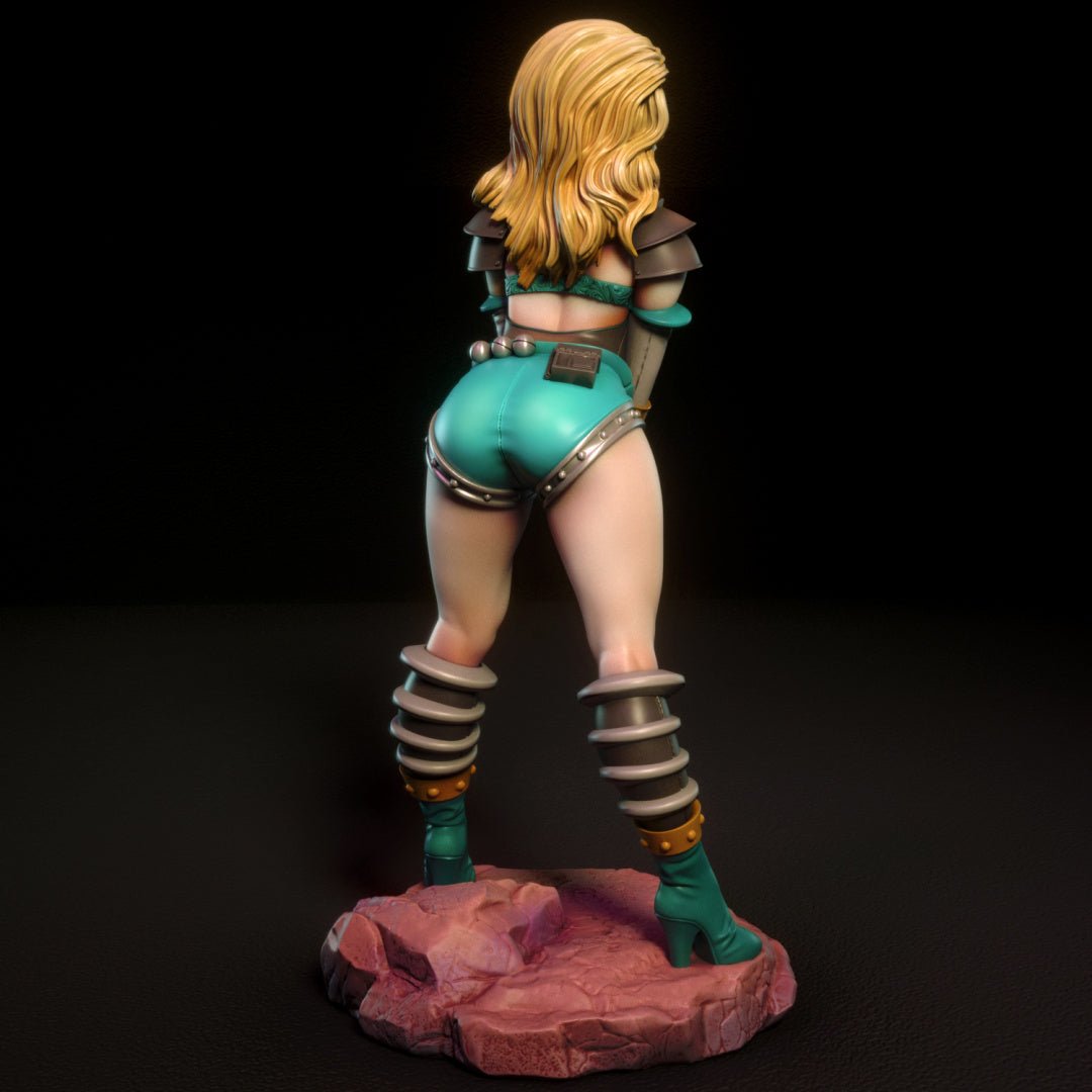 Janet - Torrida Minis - Dark Forge Arts