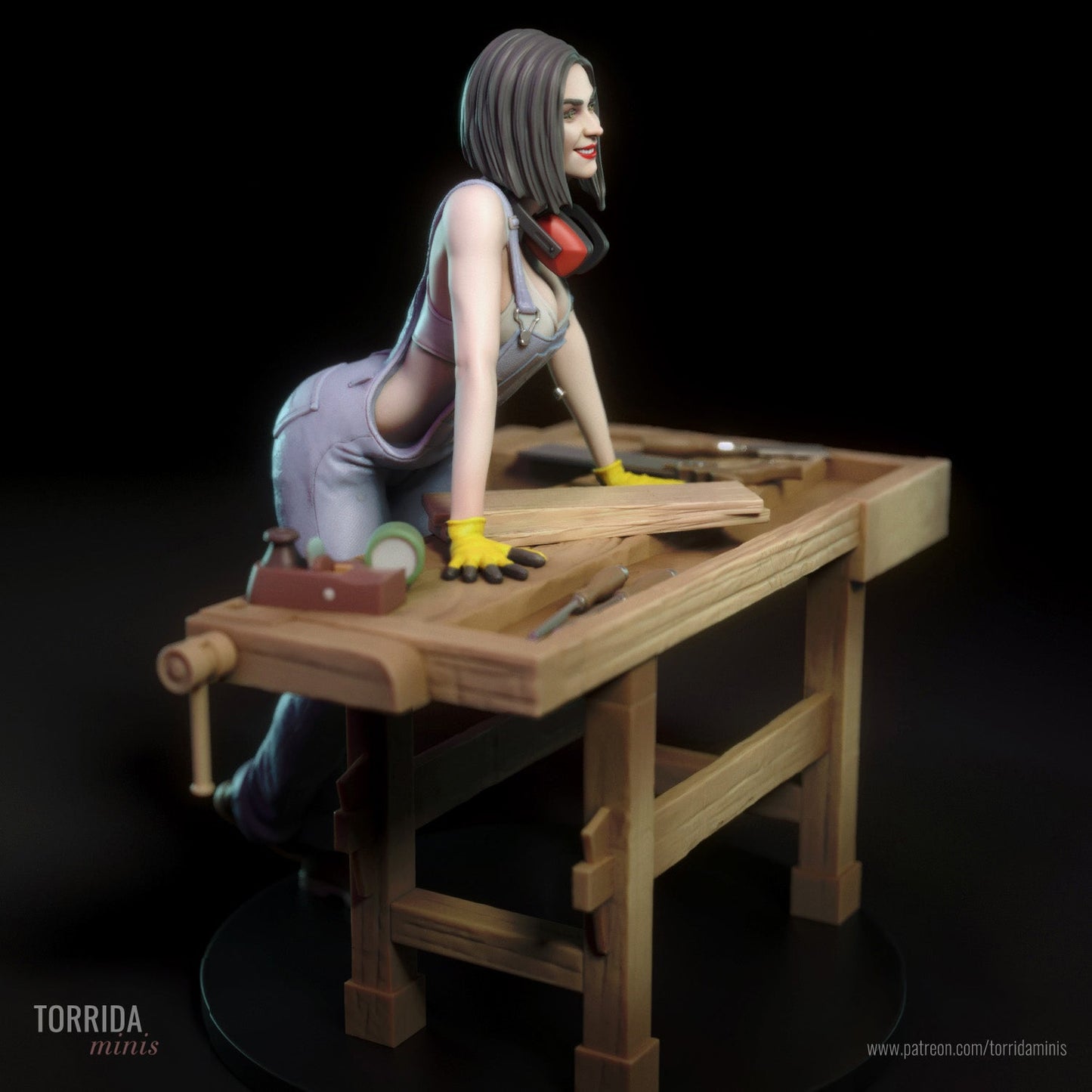 Kate - Torrida Minis - Dark Forge Arts
