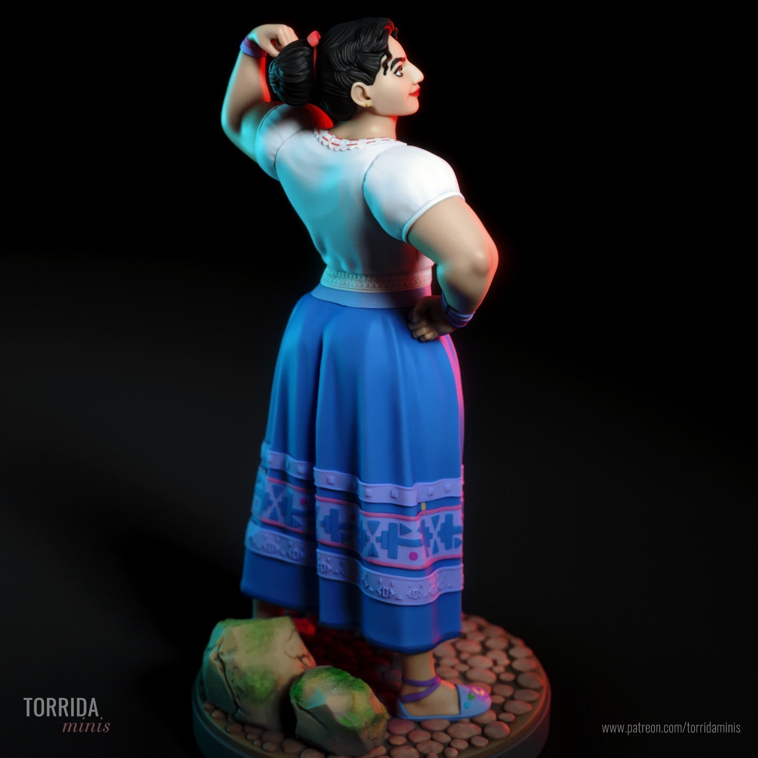 Luisa - Torrida Minis - Dark Forge Arts