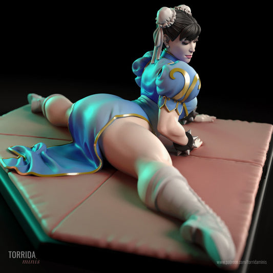 Chun Li V2 - Torrida Minis - Dark Forge Arts