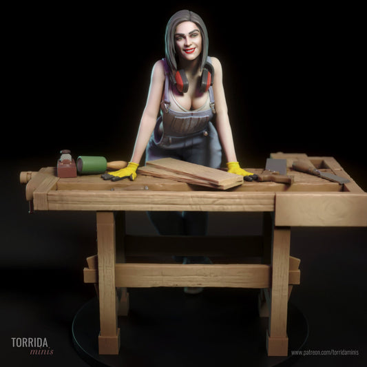 Kate - Torrida Minis - Dark Forge Arts